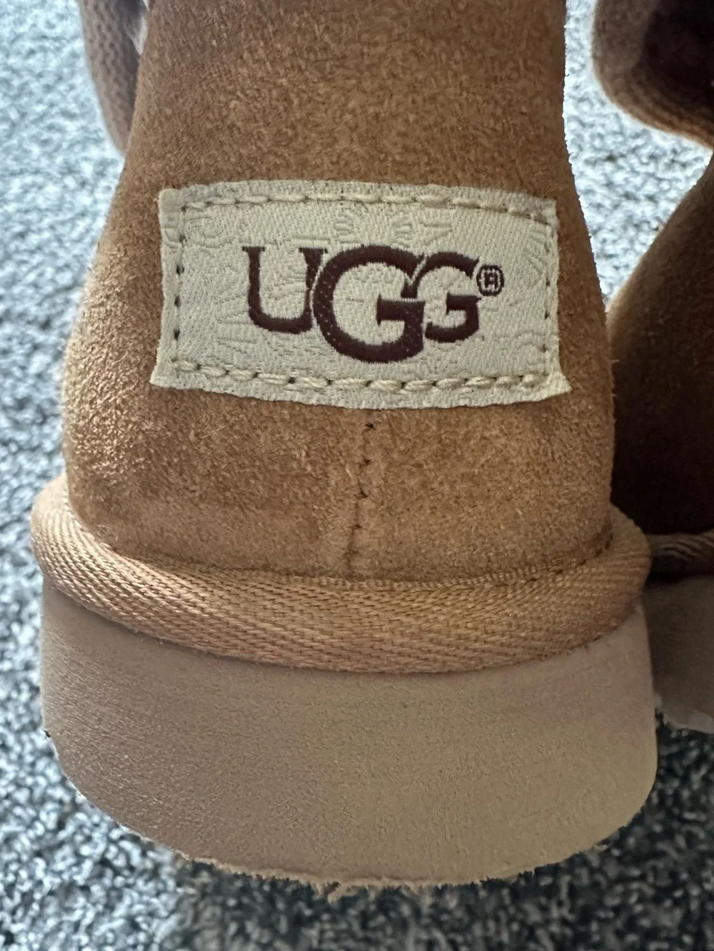 UGG Kids Darrah Chestnut Suede Knit-Cuff Boots Size 4 Youth